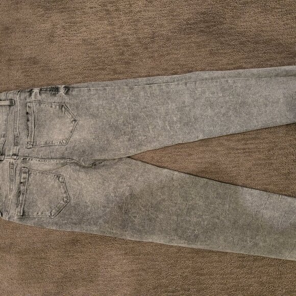 Jeans - Picture 2 of 2